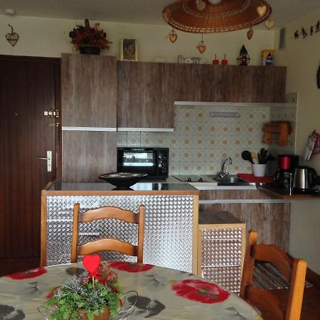 Appartement Le Frene Thones Exterior photo