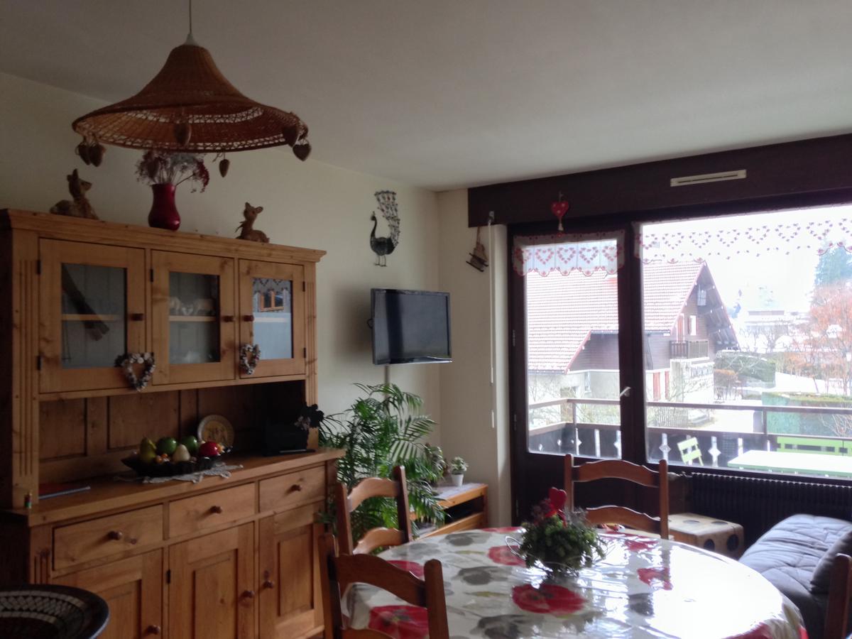 Appartement Le Frene Thones Exterior photo